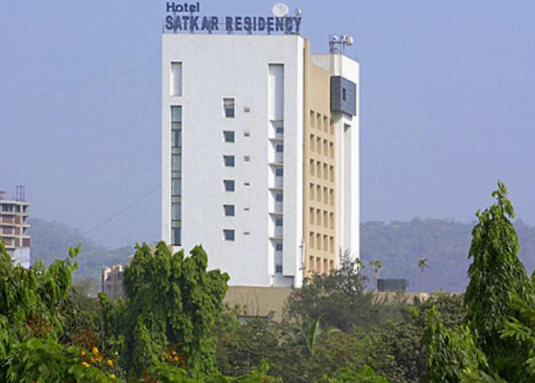 Hotel Satkar Residency Thána Kültér fotó