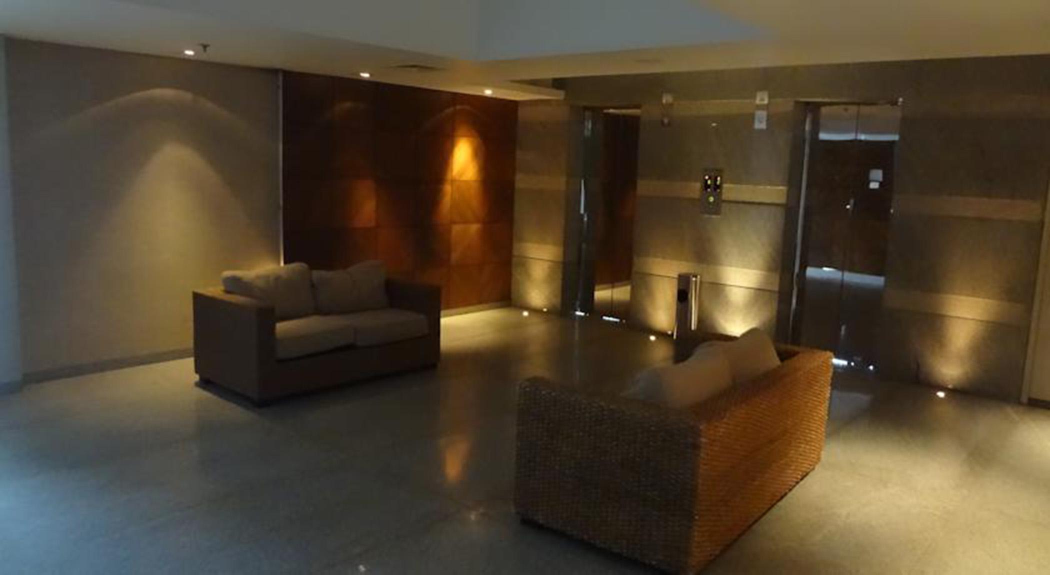Hotel Satkar Residency Thána Kültér fotó